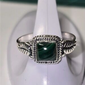 Sterling Silver Malachite gemstone Ring Feather Design Sz 8 Ring